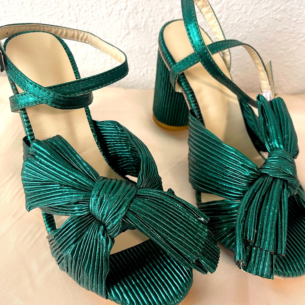 Pleated Bow Knot Green Heels